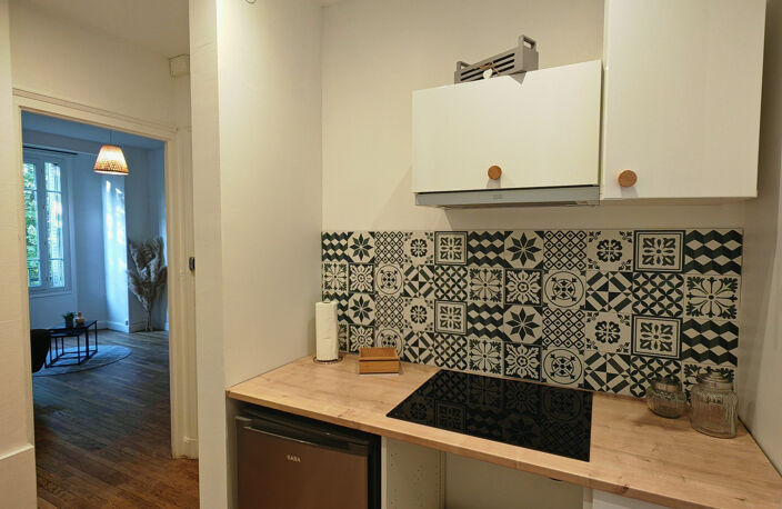T2 rénové - COEUR DE TROYES - 39m2 — photo 4