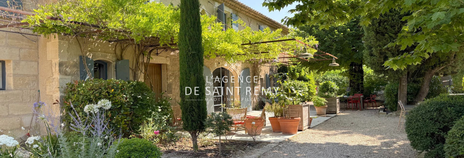 Maison 8 Pièces 400 m² à vendre à Saint-Rémy-de-Provence (13210)