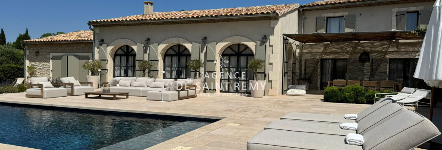 Maison 9 Pièces 405 m² à vendre à Saint-Rémy-de-Provence (13210)