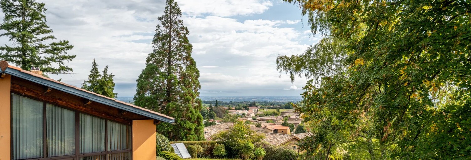 Maison 6 Pièces 135 m² à vendre à Lacenas (69640)