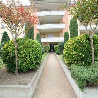 Appartement 3 pièces 980 €