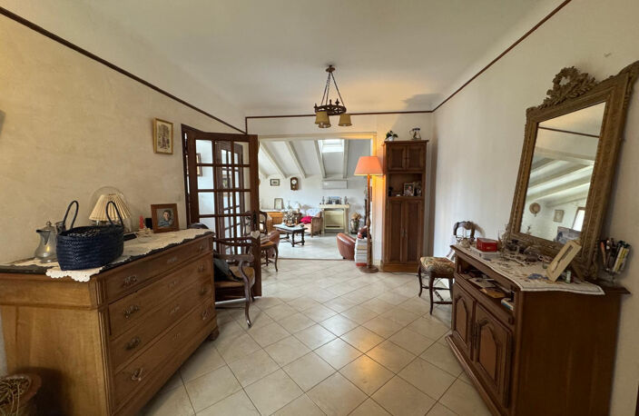 VALLABRIX Grande maison avec appartements 7 pièces 213m2 — photo 2