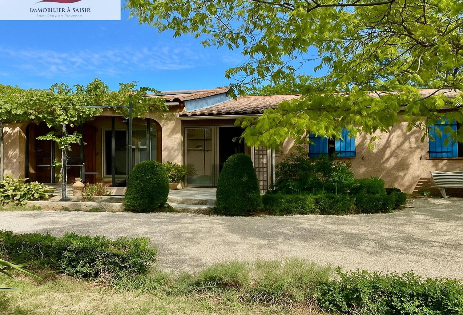 VILLA de Plain-pied, jardin à — photo 1