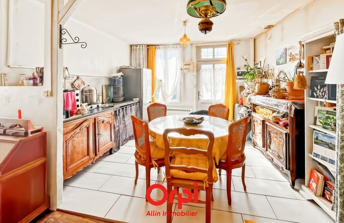 VENTE : maison 2 pièces (45 m²) à MONTMARAULT — photo 5