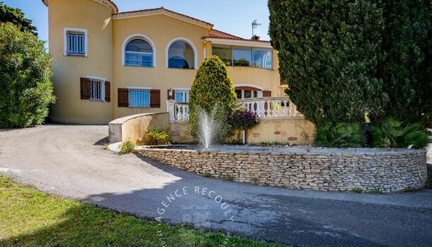 Villa / Maison 9 pièces  à vendre Sanary-sur-Mer 83110