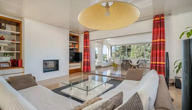 Villa / Maison 9 pièces  à vendre Sanary-sur-Mer 83110