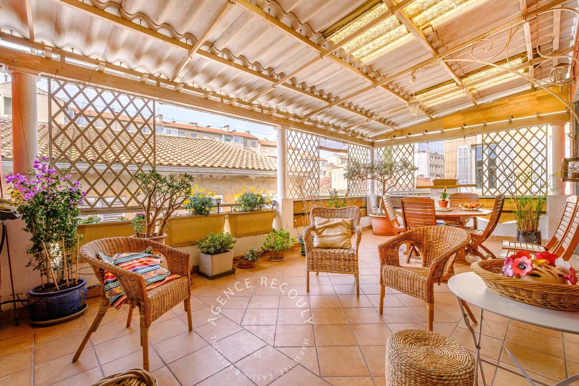 Villa / Maison  T4 à vendre Marseille 4eme 13004