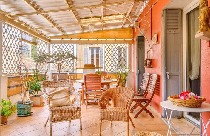 MAISON DE VILLE 245M2 -TERRASSE -LA BLANCARDE-13004 MARSEILLE — photo 4