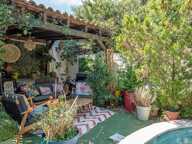 MAISON AVEC PISCINE-GROTTE ROLAND-13008 MARSEILLE — photo 4