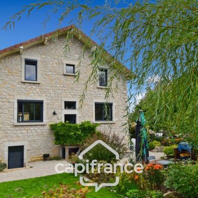 Maison 6 pièces 304000 €