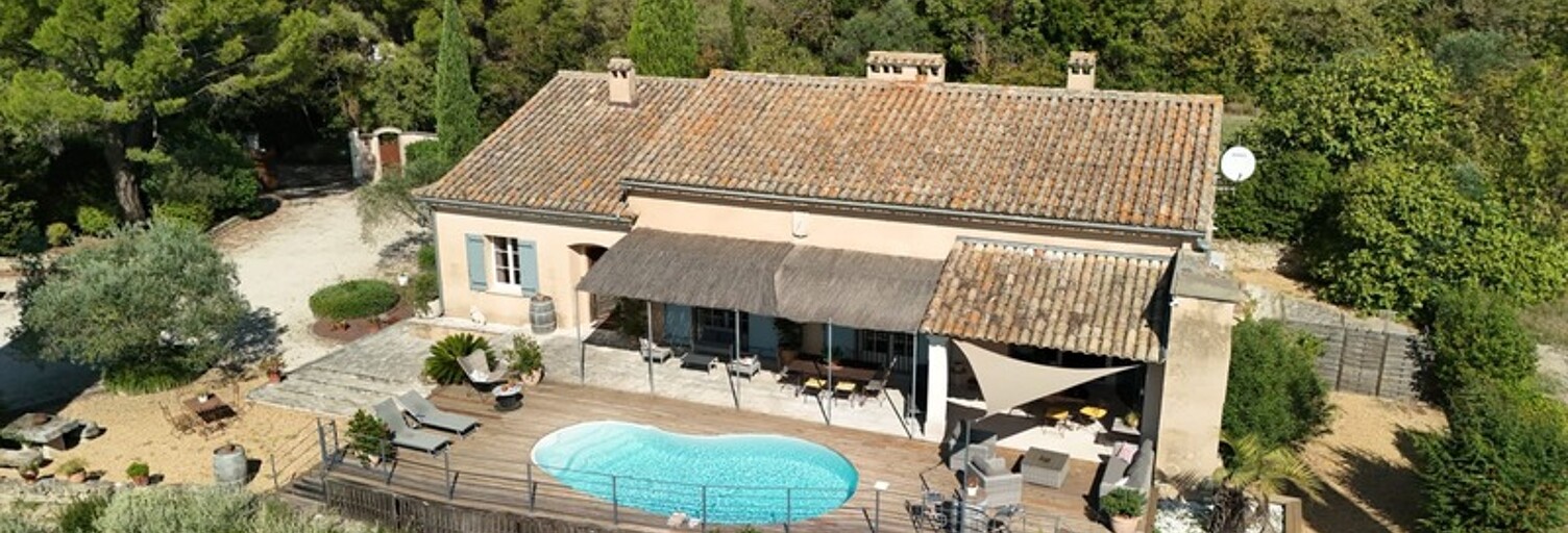 Maison 7 Pièces 200 m² à vendre à Saint-Rémy-de-Provence (13210)