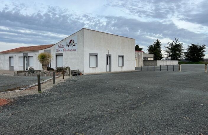 Immeuble à vendre — photo 2