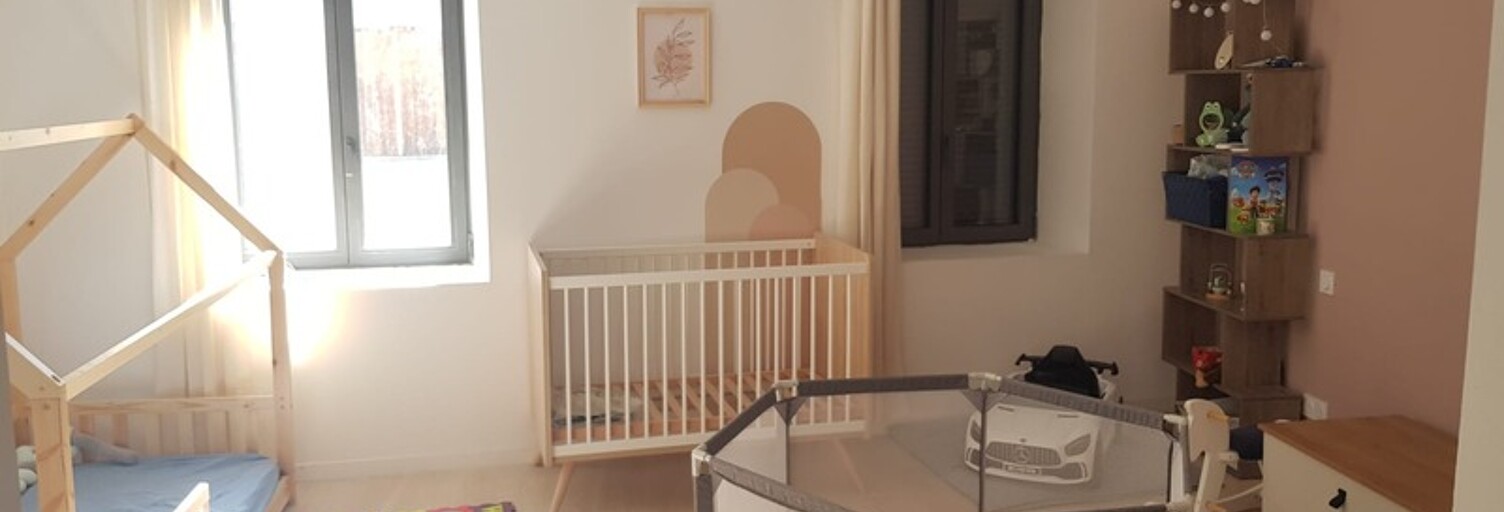 Maison 4 Pièces 125 m² à vendre à Villechenève (69770)