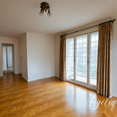Appartement 3 pièces 275000 €