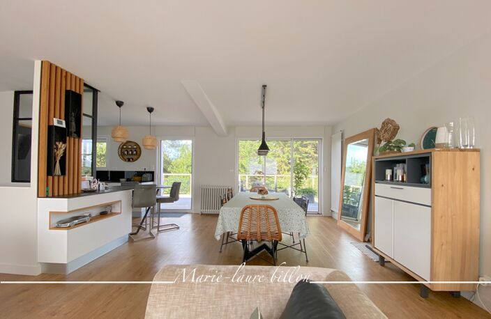 Maison à vendre 5 pièces SAINT GILLES CROIX DE VIE (85), quartier BOISVINET, maison totalement rénovée, garage, jardin — photo 2