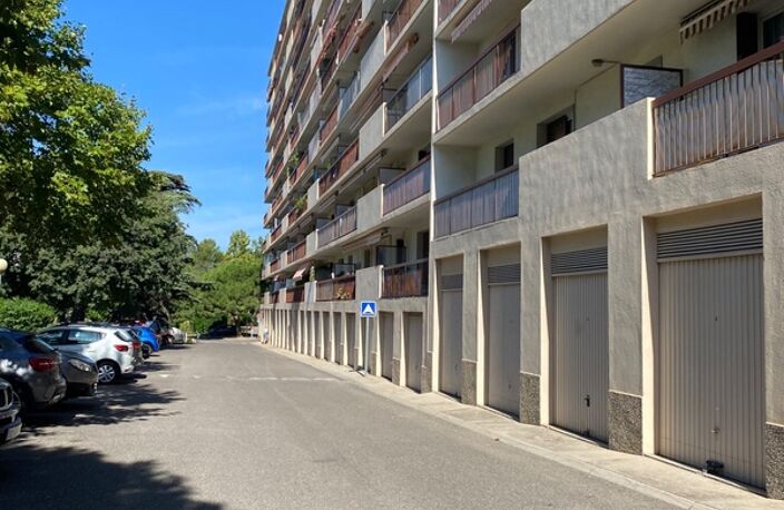 Appartement à vendre 3 pièces MARSEILLE 10EME ARRONDISSEMENT (13) — photo 3