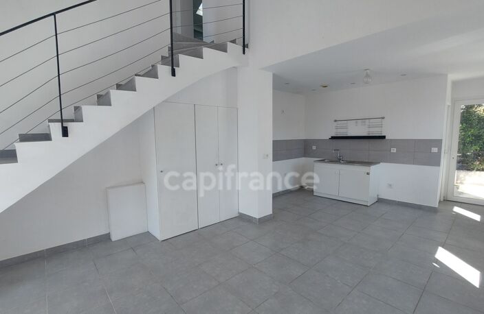 Appartement à vendre 3 pièces VILLENEUVE LES AVIGNON (30) — photo 5