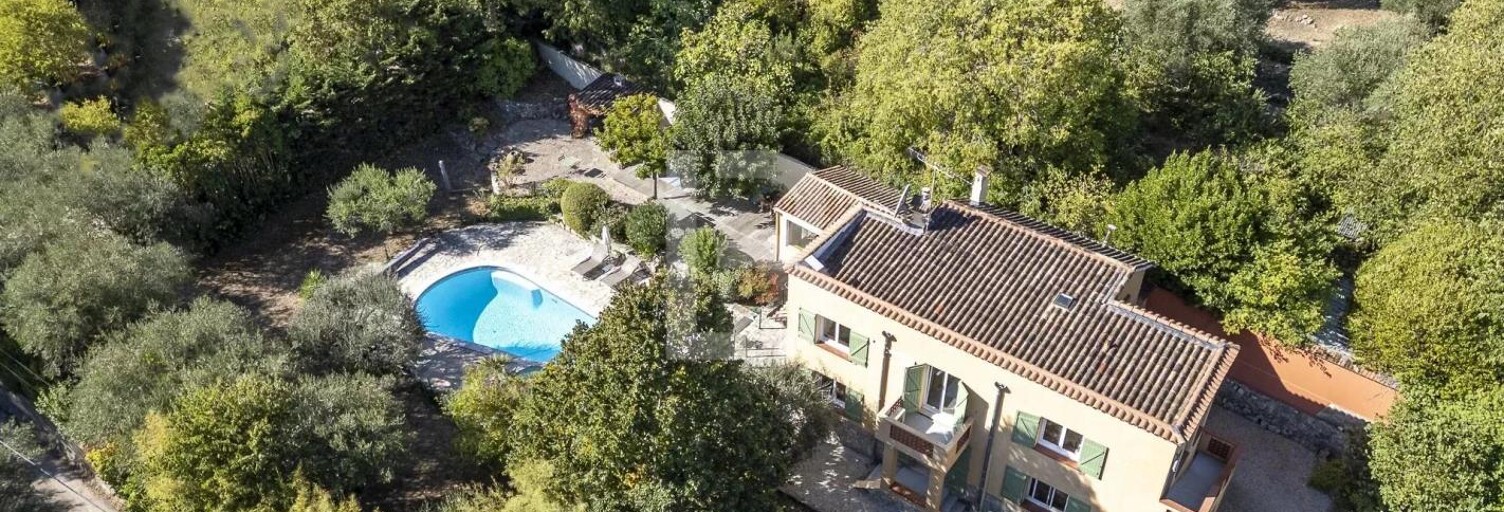Maison 5 Pièces 194 m² à vendre à Grasse (06130)