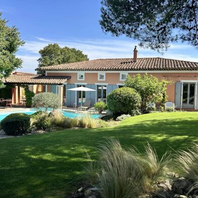 Maison 4 pièces 995600 €