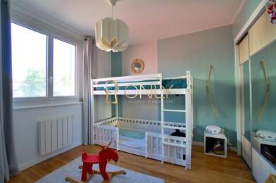 Appartement 3 pièces 215000 €