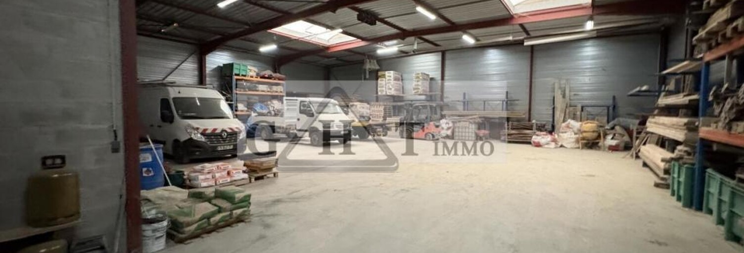 Local industriel  945 m² à vendre à Vert-Saint-Denis (77240)