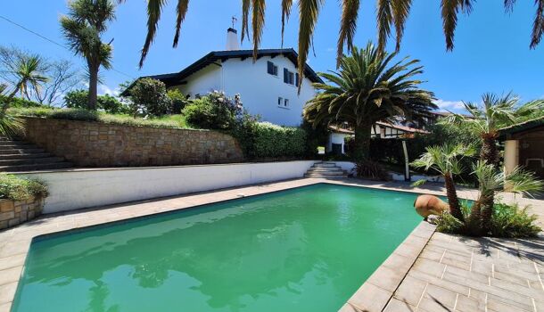 Villa / Maison 9 pièces  à vendre Hasparren 64240