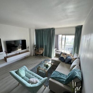 Appartement 3 pièces 2150 €