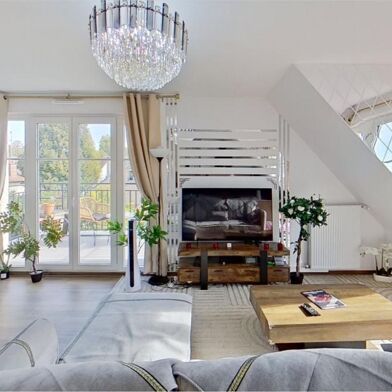 Appartement 4 pièces 2400 €