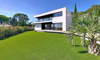 Maison 5 Pièces 200 m² à vendre à Les Angles (30133)