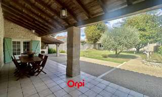 Maison 6 Pièces 215 m² à vendre à Thairé (17290)