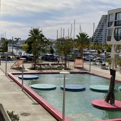 Commerce  245000 €