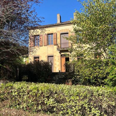 Maison 7 pièces 140000 €