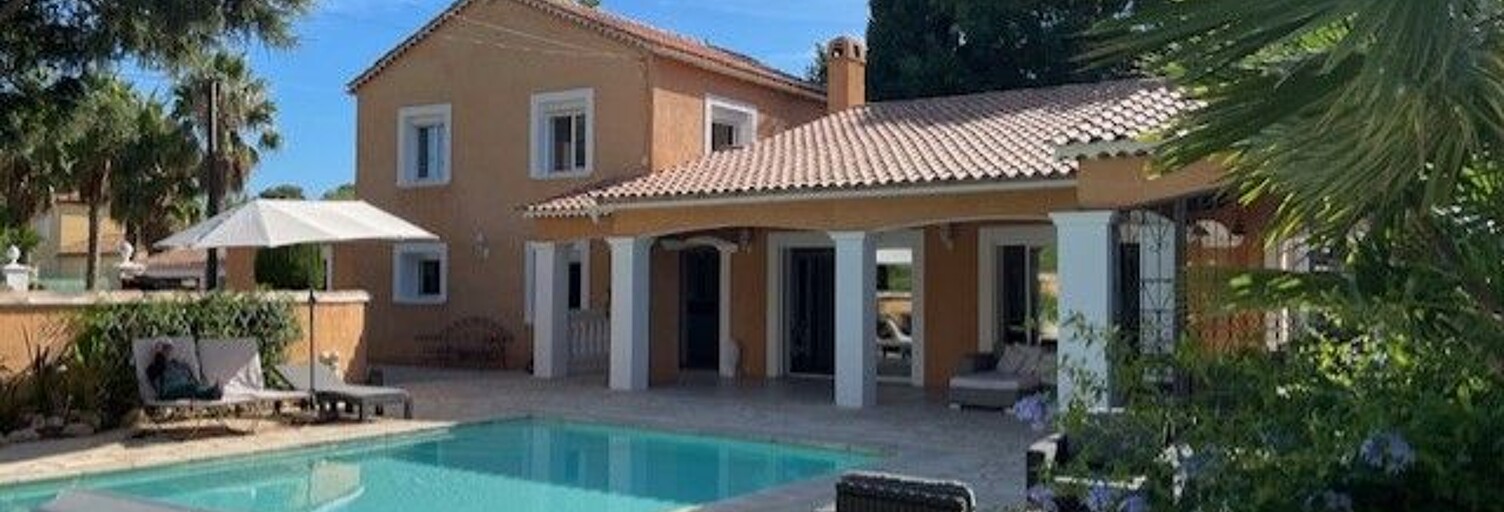 Maison 6 Pièces 225 m² à vendre à Six-Fours-les-Plages (83140)