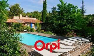 Maison 5 Pièces 117 m² à vendre à La Cadière-d'Azur (83740)