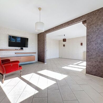 Appartement 3 pièces 99900 €