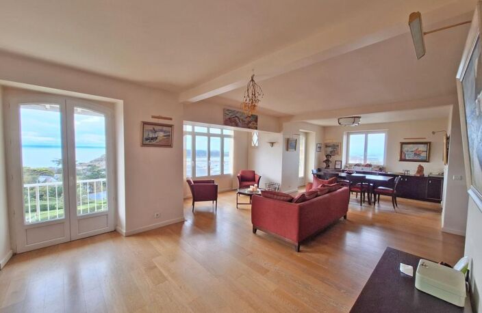 Appartement vue mer exposée Sud-Ouest avec terrasse — photo 4