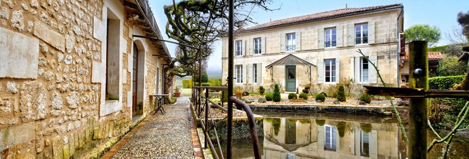 Immeuble  350 m² à vendre à Saint-Maigrin (17520)