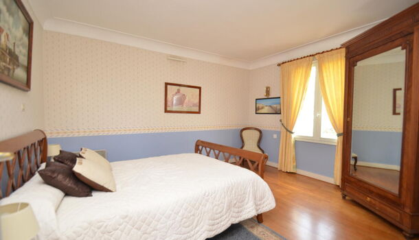 Villa / Maison 7 pièces  à vendre Montpon-Ménestérol 24700