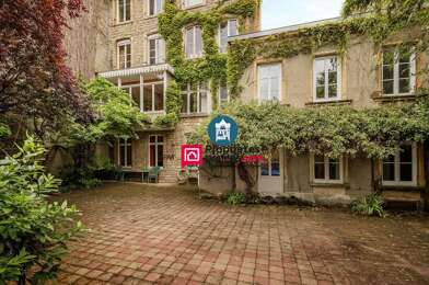 Maison 15 pièces 575000 €