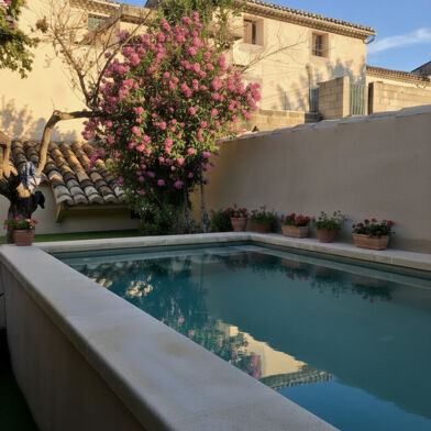 Maison 7 pièces 300000 €