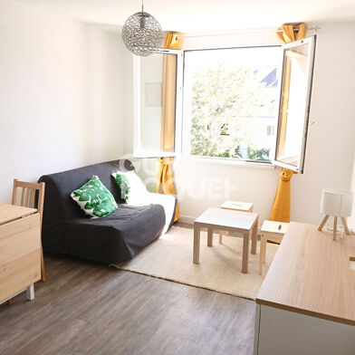 Appartement 1 pièces 450 €