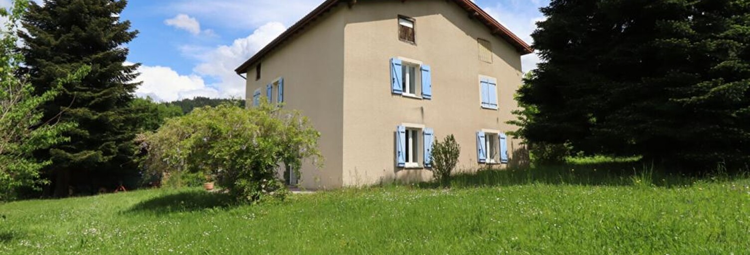 Maison 8 Pièces 155 m² à vendre à Escoutoux (63300)