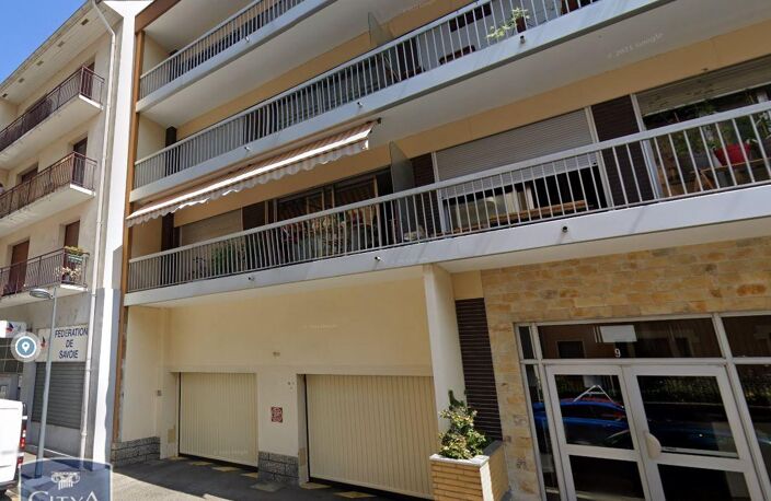 Location garage   à Chambéry (73000) — photo 4