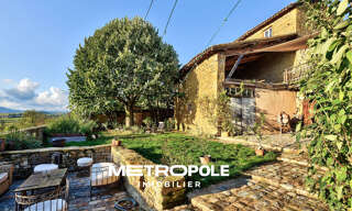 Maison 8 Pièces 240 m² à vendre à Val d'Oingt (69620)