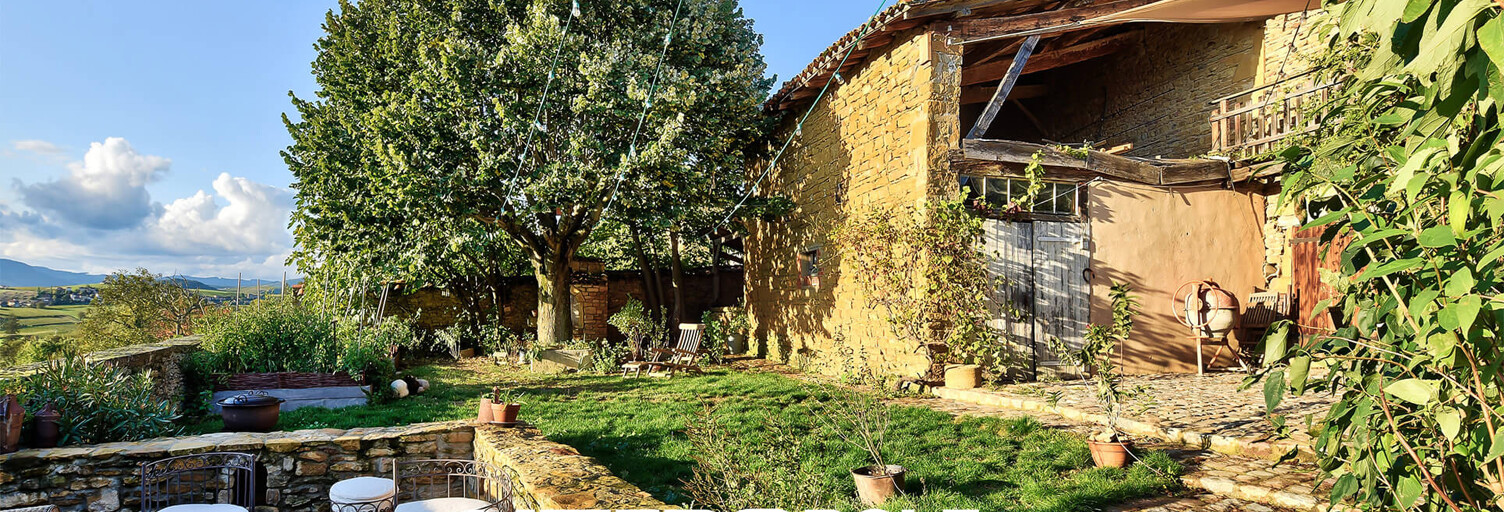 Maison 8 Pièces 240 m² à vendre à Val d'Oingt (69620)