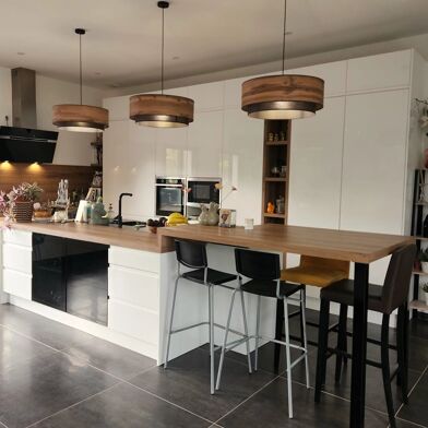 Maison 7 pièces 664000 €