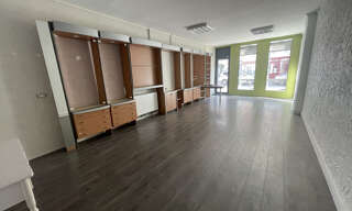 Commerce 7 Pièces 83 m² à vendre à Avesnes-le-Comte (62810)