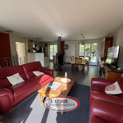 Maison 6 pièces 399750 €