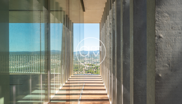 Villa / Maison 6 pièces  à vendre Hyères 83400