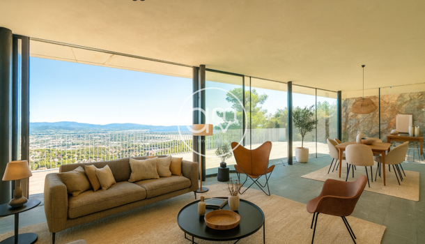 Villa / Maison 6 pièces  à vendre Hyères 83400